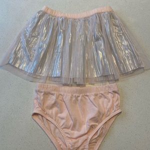 Osh Kosh skirt and bloomer set